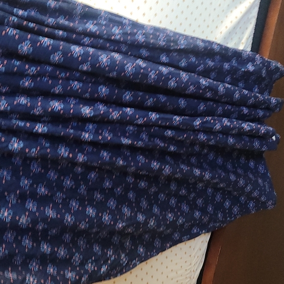 NWT Maxi Dresd - Picture 2 of 2